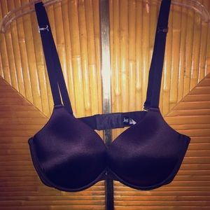Fredricks Black Bra